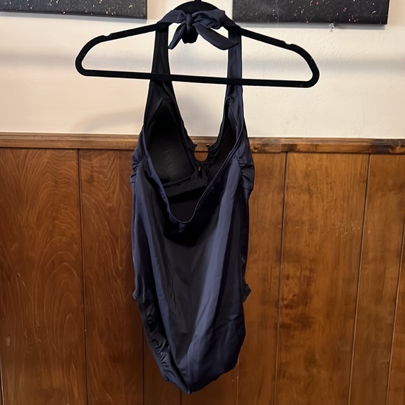 Lands end one piece bathing suit - Picture 4 of 5